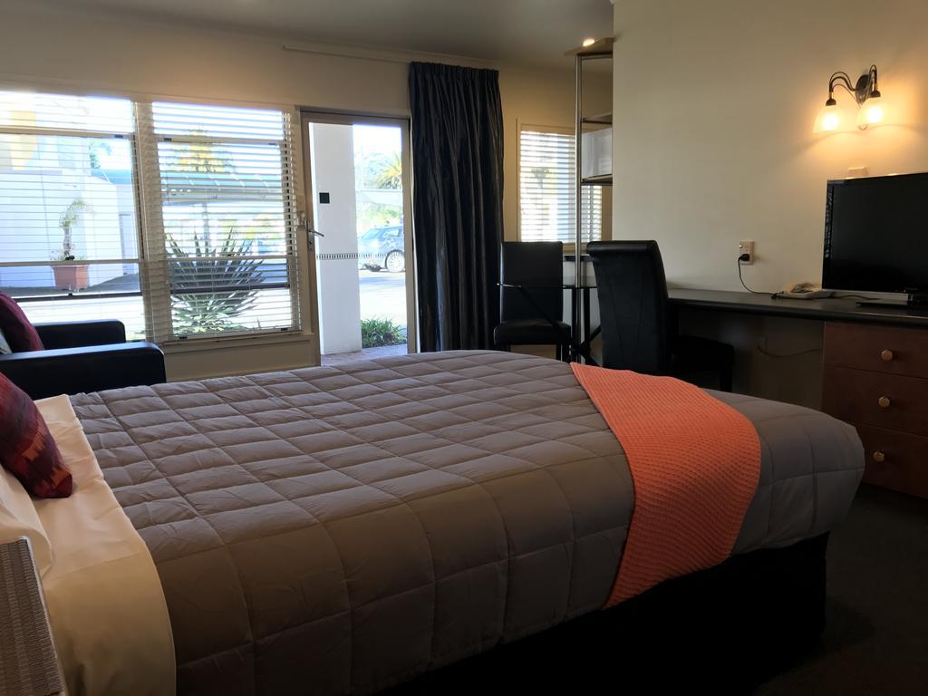 גיסבורן Pacific Harbour Motor Inn מראה חיצוני תמונה