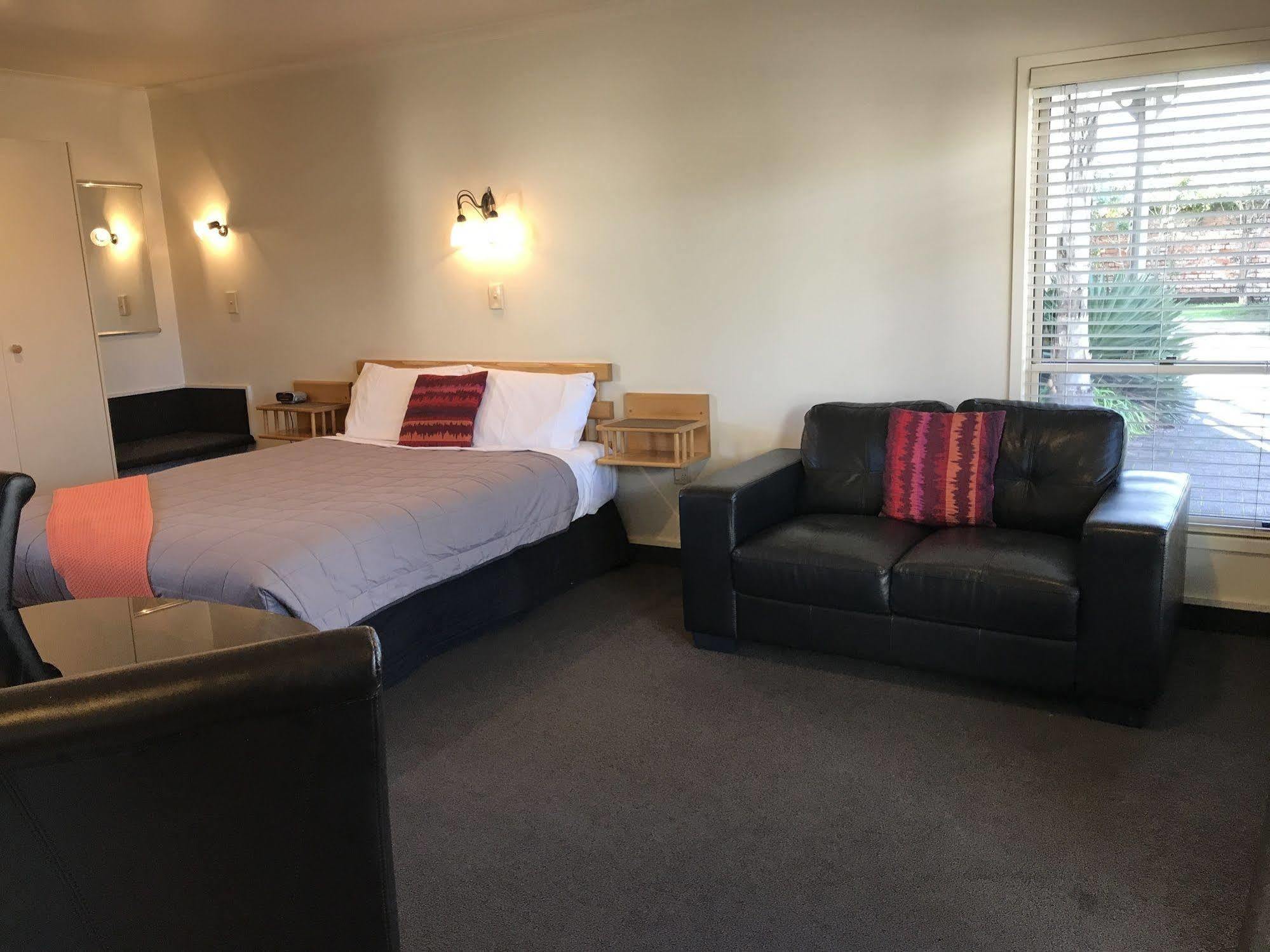 גיסבורן Pacific Harbour Motor Inn מראה חיצוני תמונה