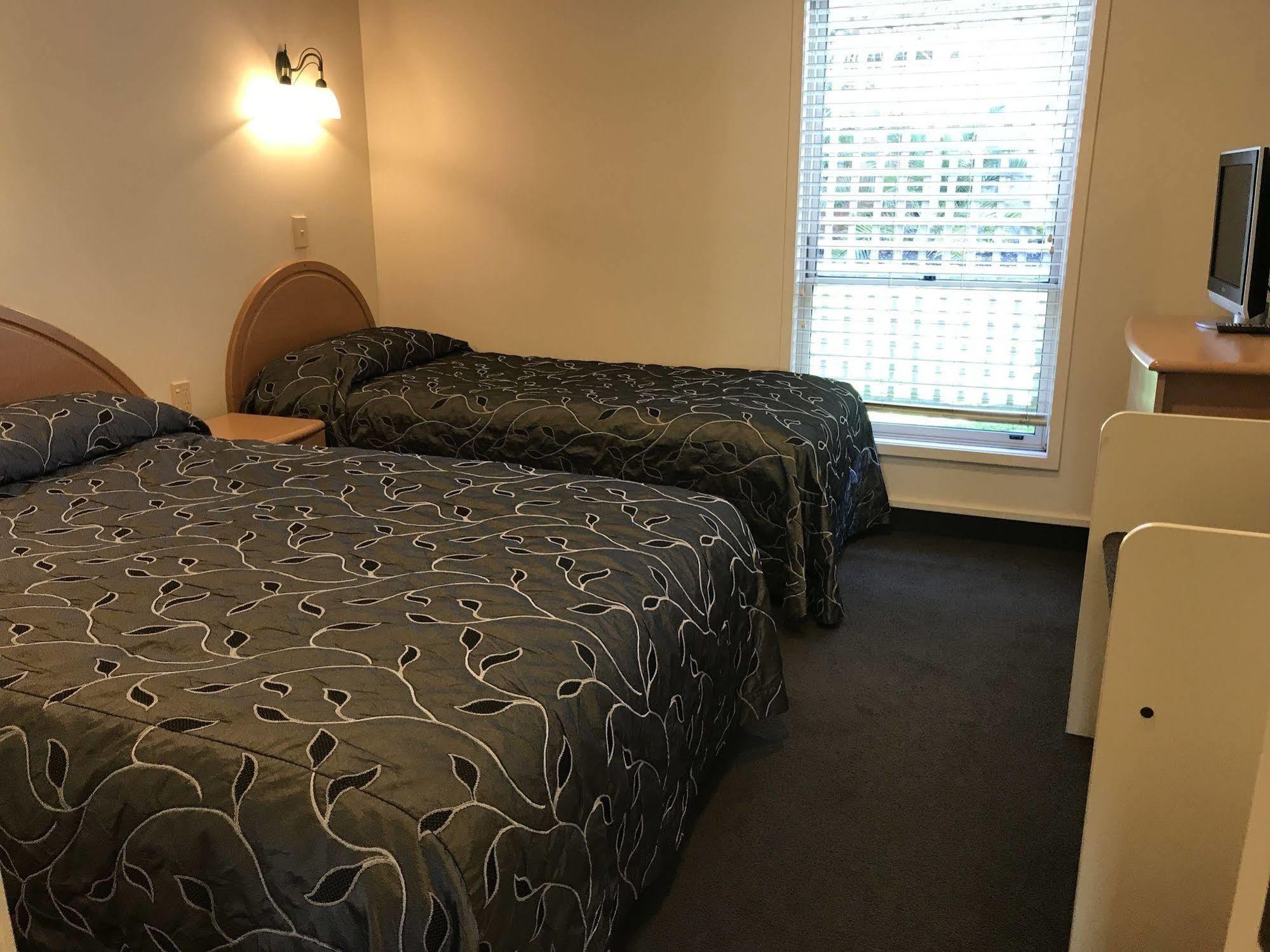 גיסבורן Pacific Harbour Motor Inn מראה חיצוני תמונה